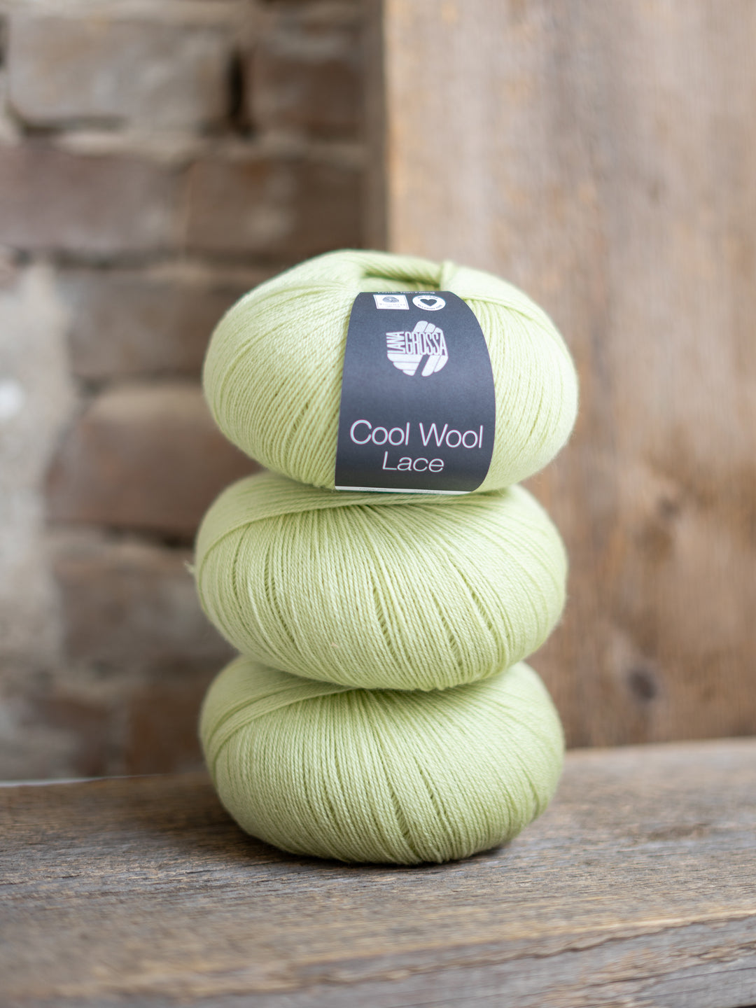 Cool Wool Lace 065 Pastelgroen