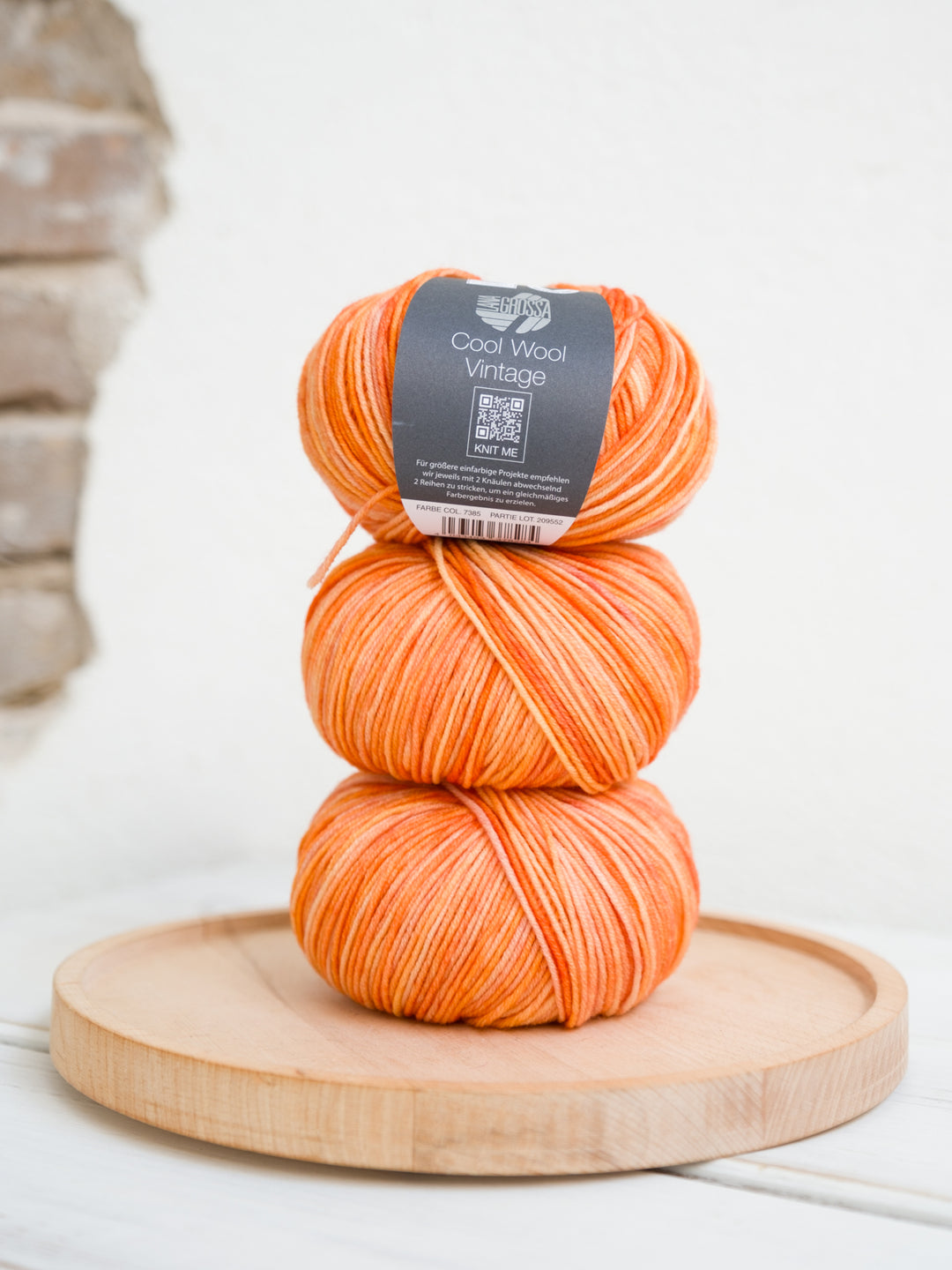 Cool Wool Vintage 7385 Papaja geel