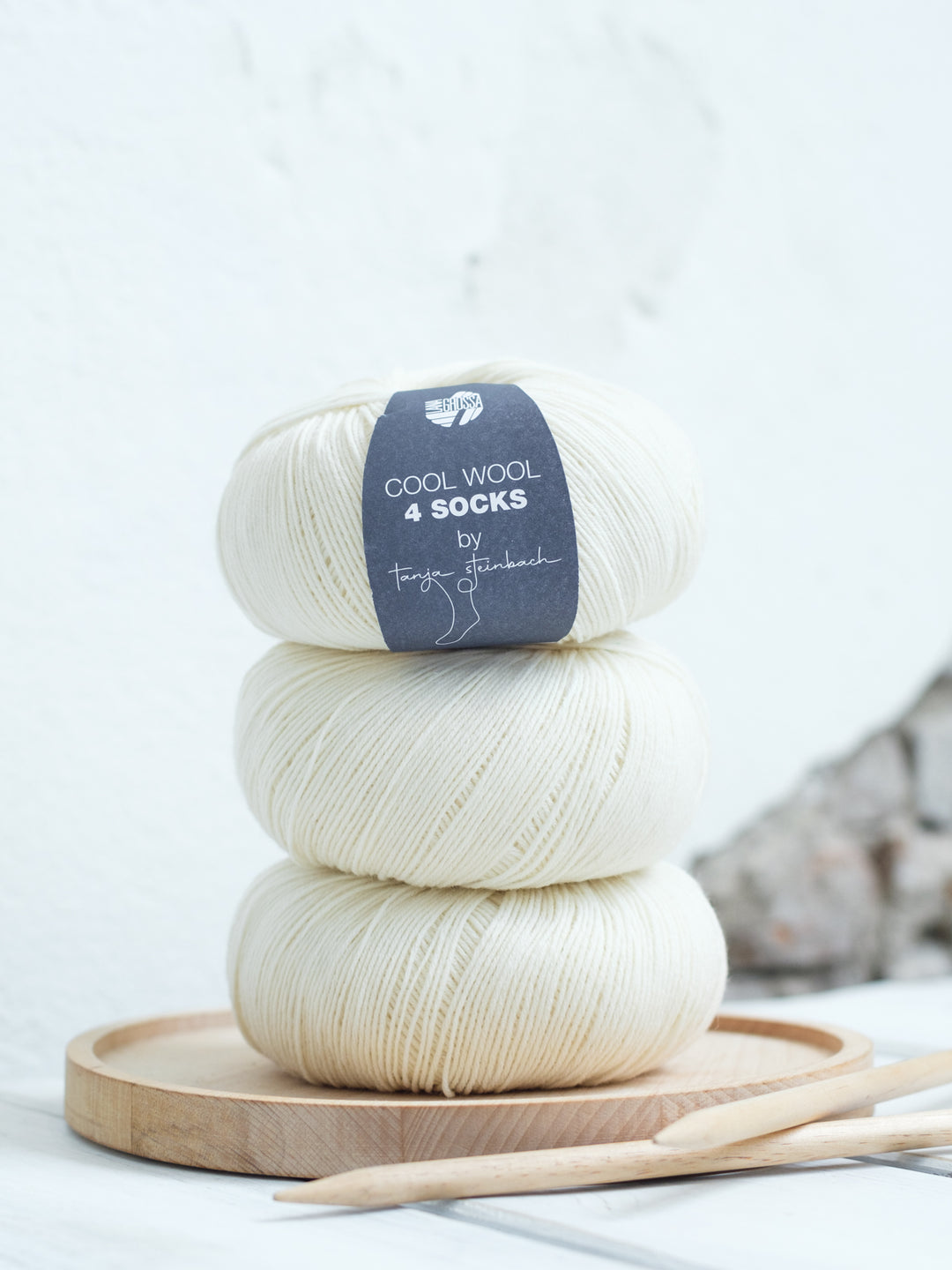 Cool Wool 4 Socks 7710 Ecru
