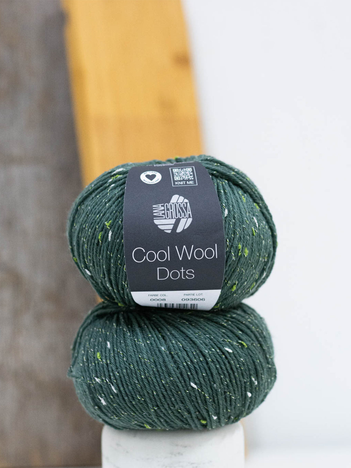 Cool Wool Dots 008 Grijsgroen