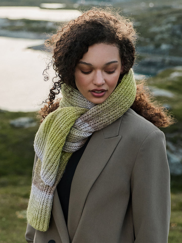 Breipakket Gomitolo Gala sjaal in patentsteek