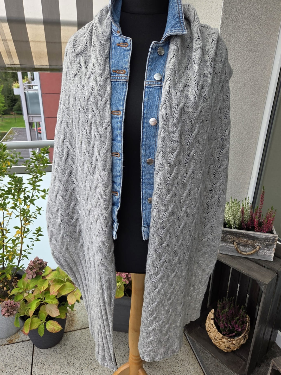 Breipakket Lizas Tuch Braid Lines - Cool Merino