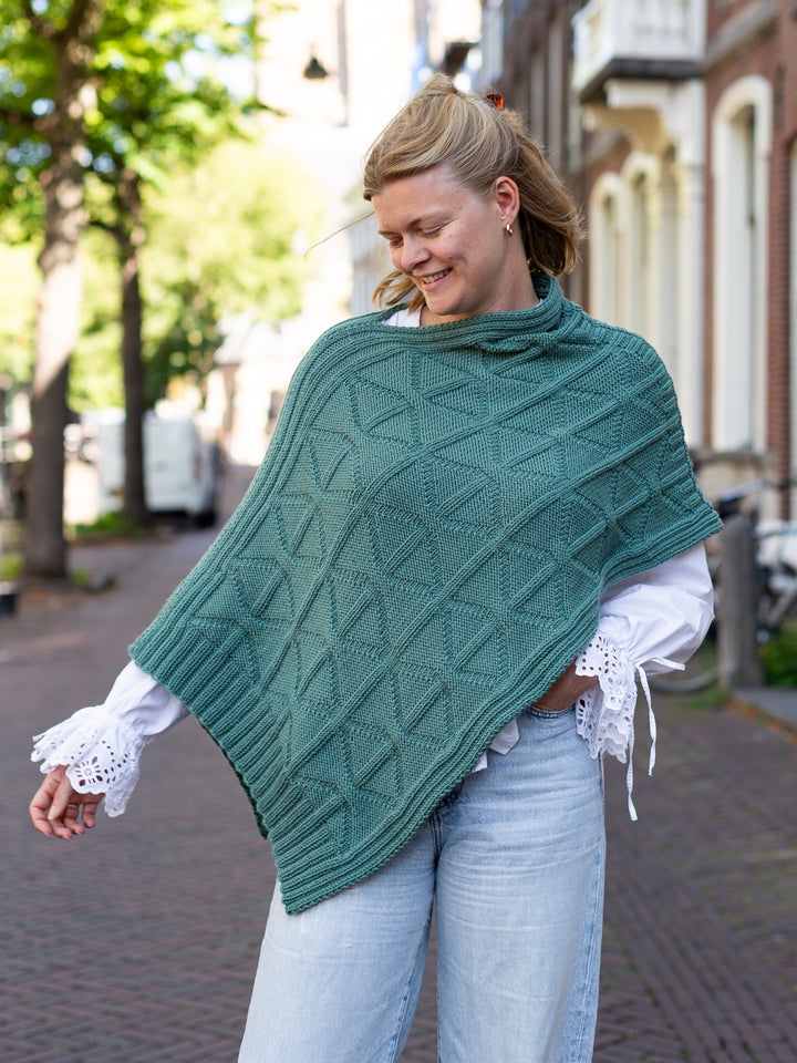 Breipakket Più Poncho - Knotten Design