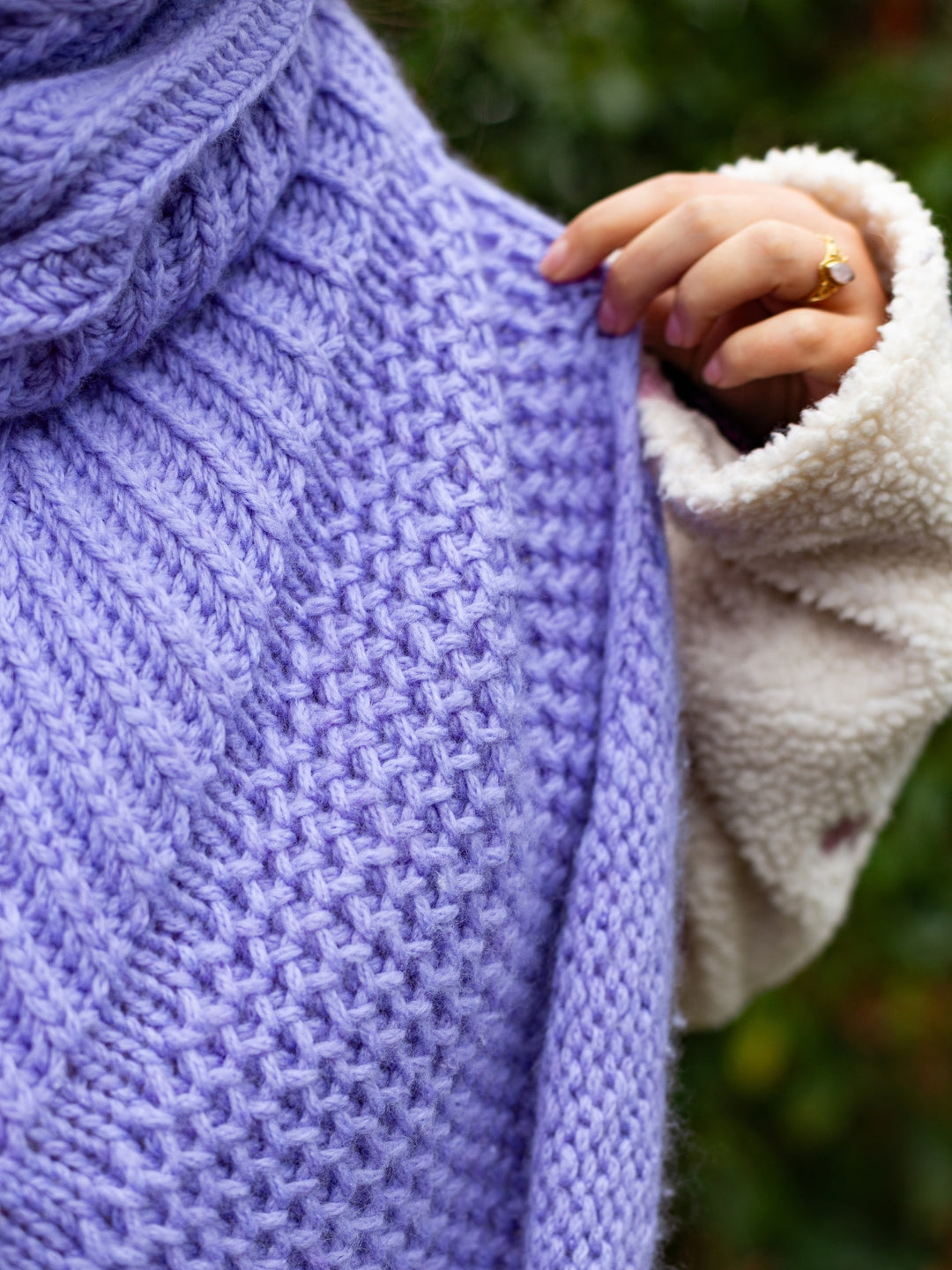 Breipakket Bombadil sjaal - Ruth Walburg