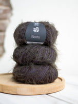 034 Grijsbruin