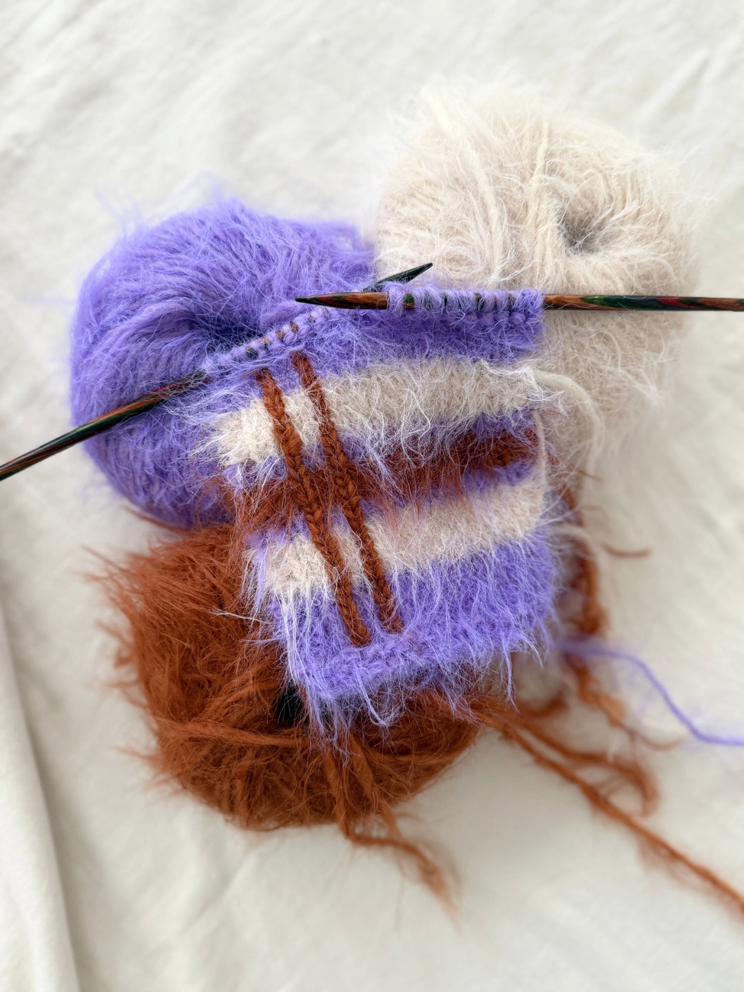 Breipakket Ceallaigh Sweater - Basta - Engels- &amp; Duitstalig - Kolibri by Johanna