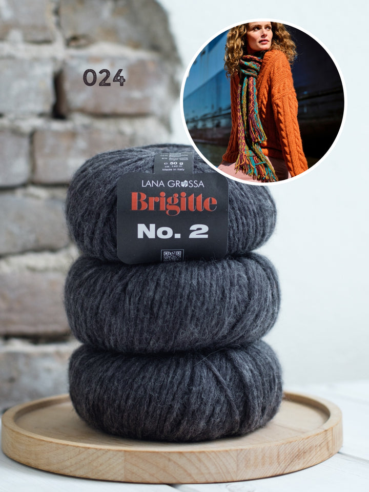 Breipakket Brigitte No. 2 kabeltrui met v-hals