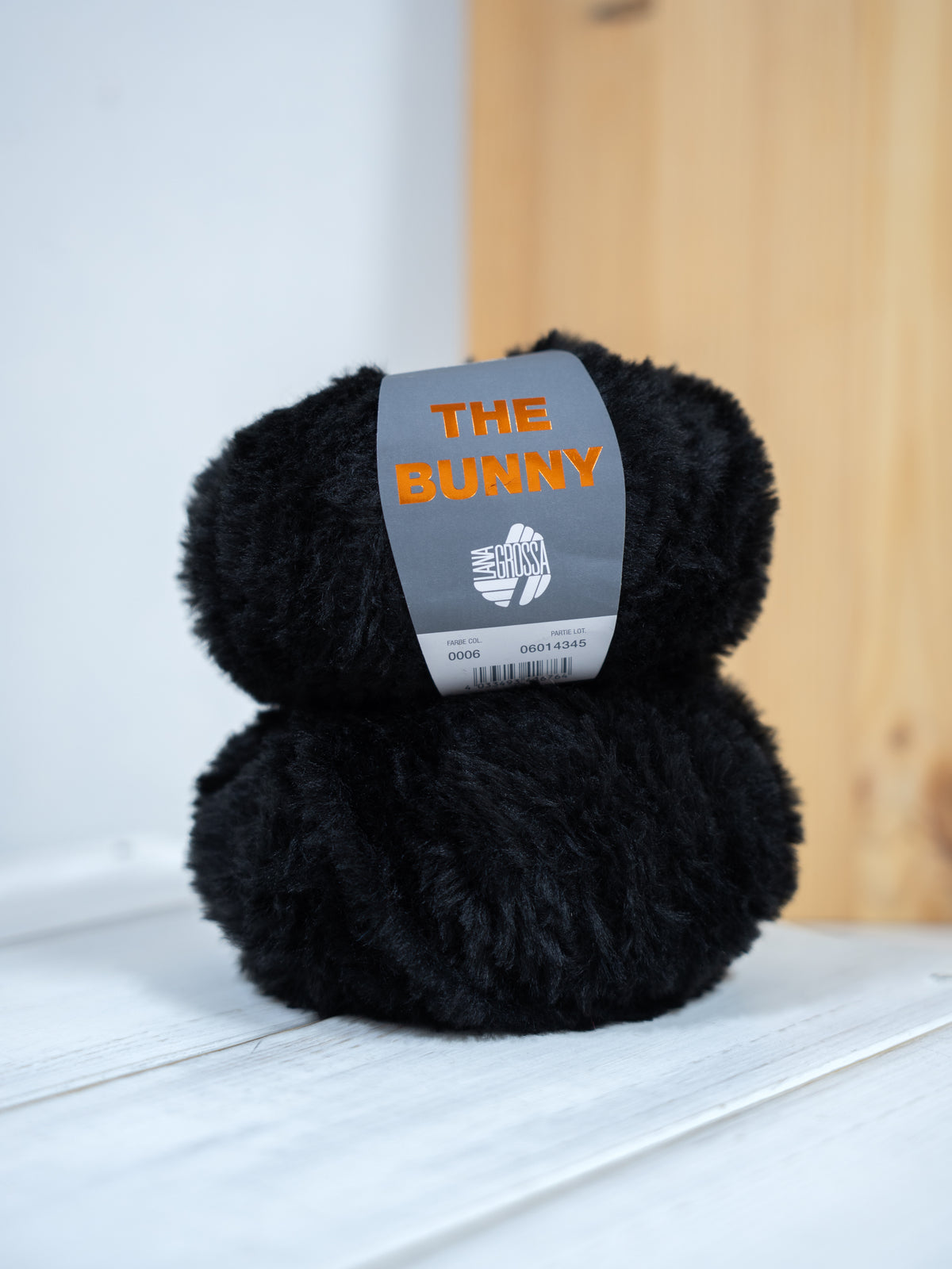The Bunny 006 Zwart